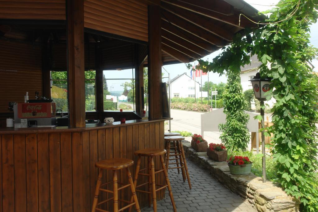 Hotel Zum Schleicher Kuckuck ภายนอก รูปภาพ